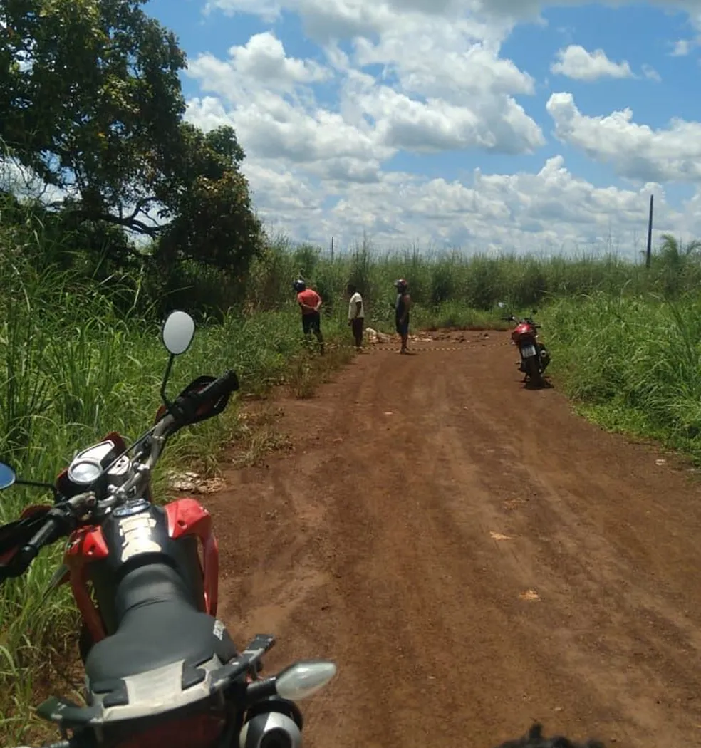 Corpo de Bruna Brasil foi encontrado em um matagal. (Foto: Reprodução/Polícia Civil do Maranhão)
